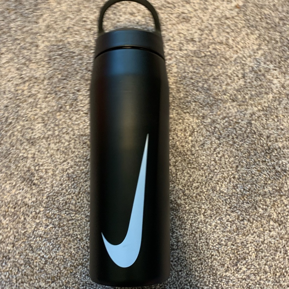 24oz Nike x Portland water bottle